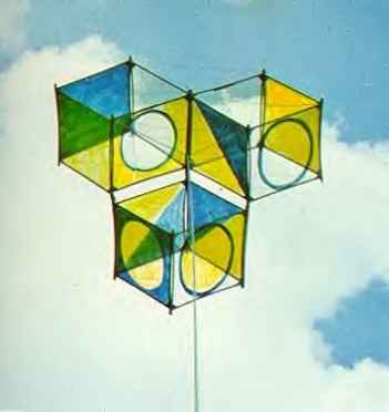 tsutomu hiroi cerf volant kite drachen