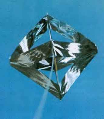 tsutomu hiroi cerf volant kite drachen